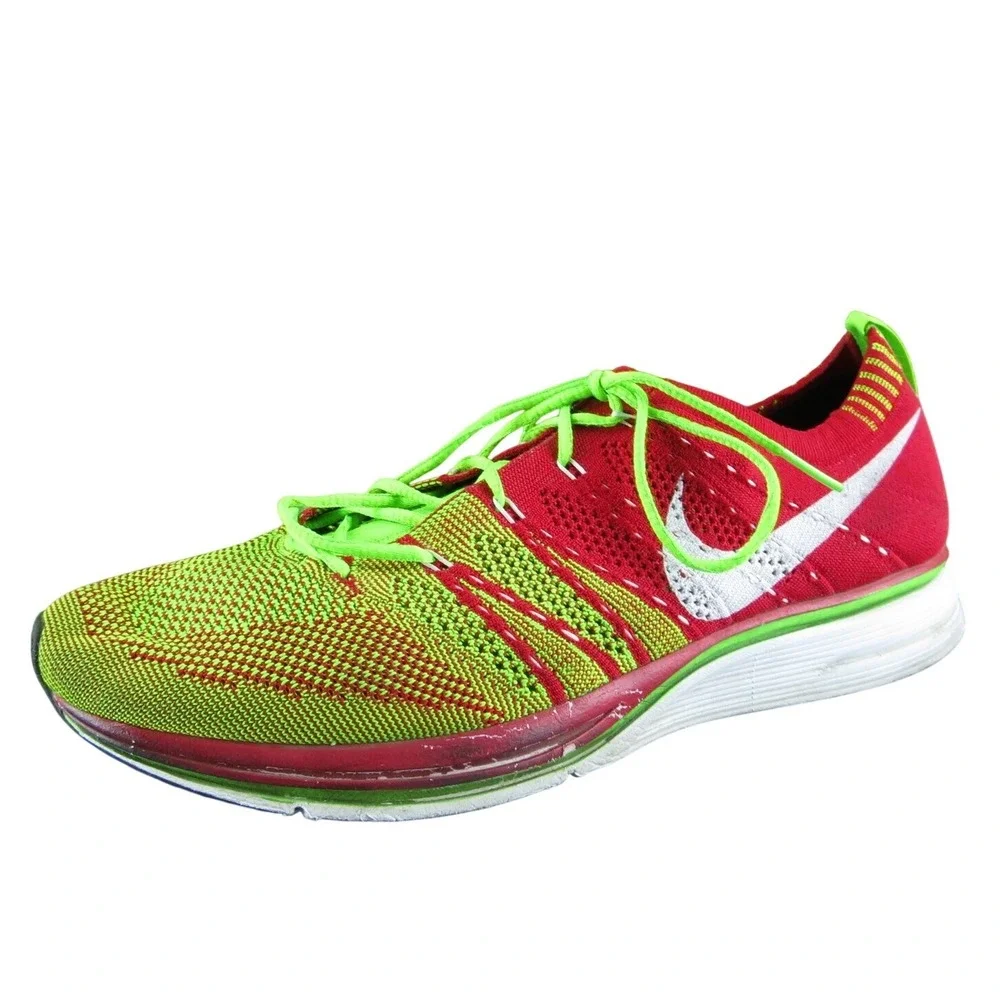Nike Men's Flyknit Trainer Sneaker Red Fabric Size 11M Gently Used 2025